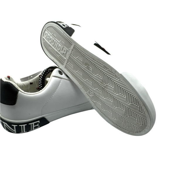 Disney White and Black Sneakers with Playful Minnie Mouse Accent - Picture 5 of 9